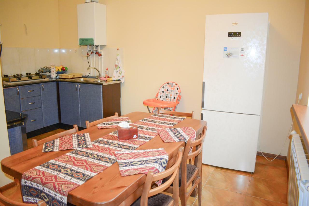 Guest House Nataly Yeghegnadzor ภายนอก รูปภาพ