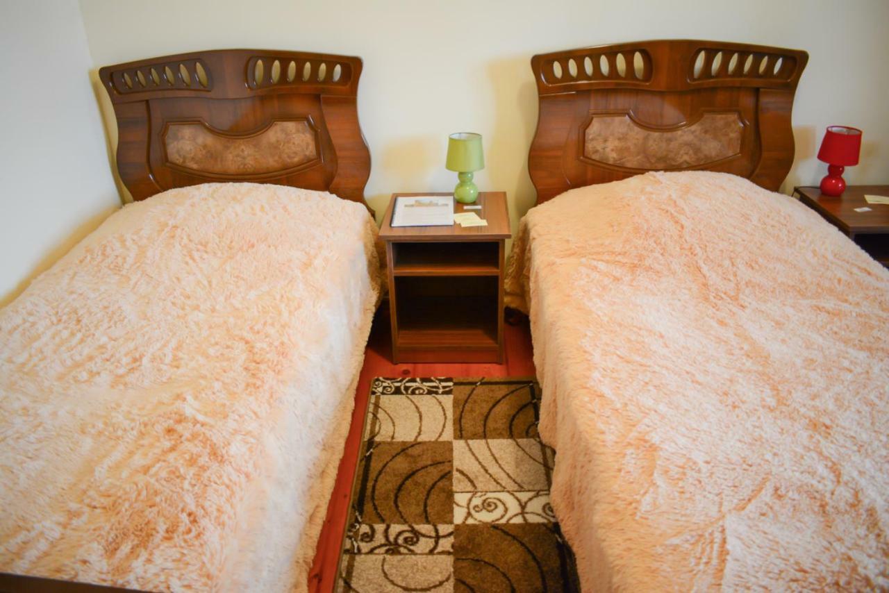 Guest House Nataly Yeghegnadzor ภายนอก รูปภาพ